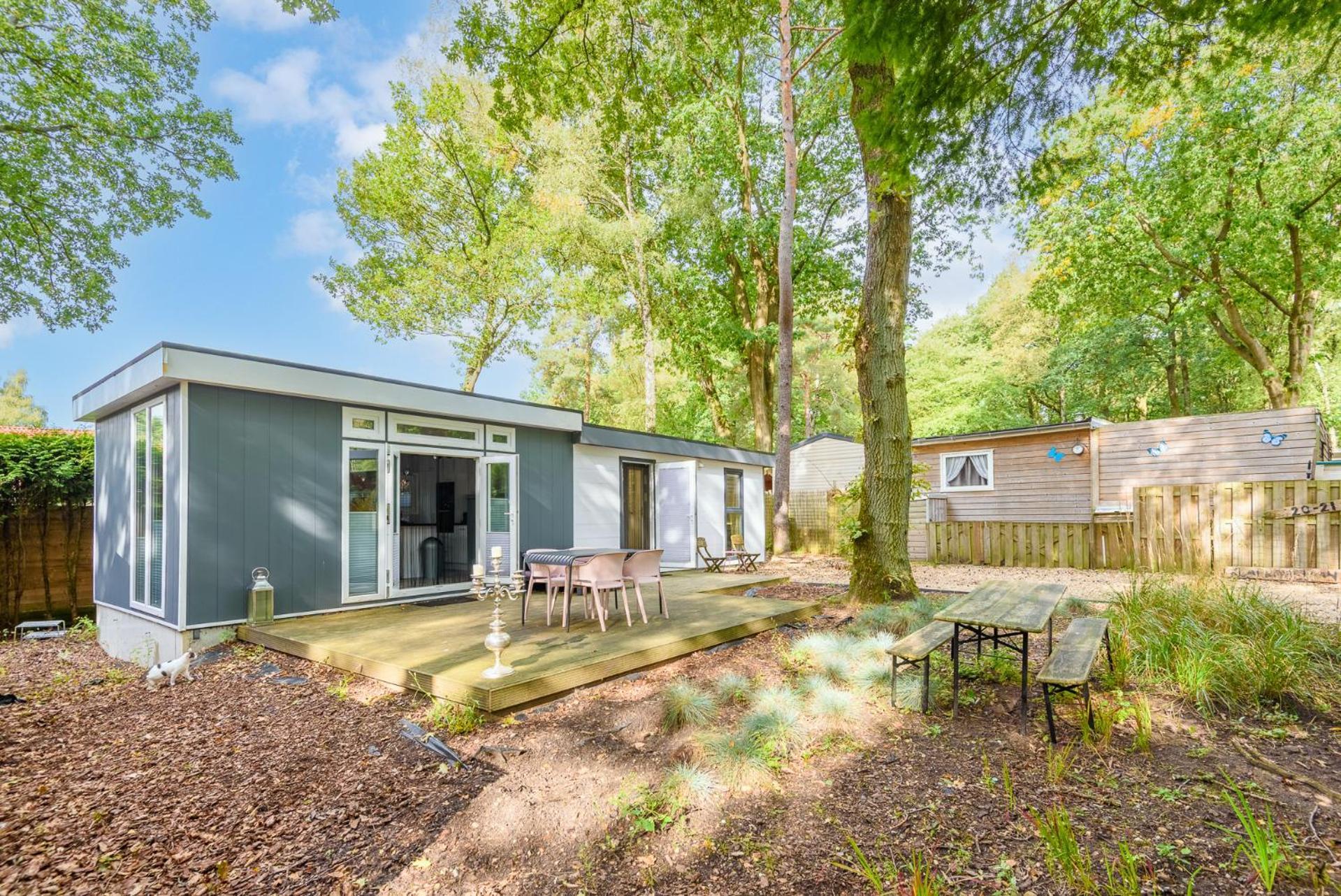 Heerlijk Huisje Hoenderloo Exterior foto